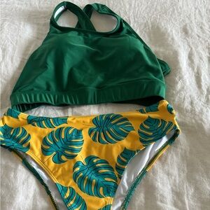 Cute green and yellow gold palm print tankini